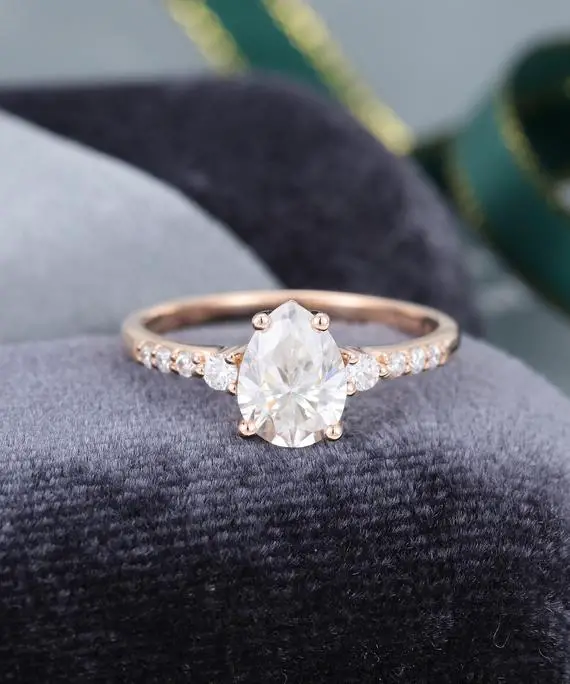 Pear Shaped Natural White Sapphire Engagement Ring Rose Gold Engagement Ring Vintage Moissanite Diamond Ring Bridal Anniversary Gift For Her