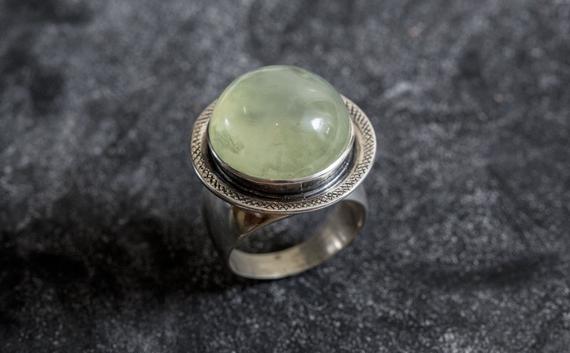 Prehnite Ring, Natural Prehnite, Statement Ring, May Birthstone, Vintage Ring, May Ring, Green Ring, Statement Design, Silver Ring, Prehnite