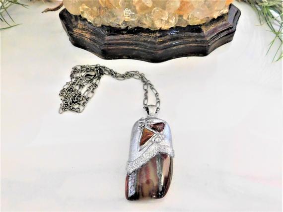 Tiger Iron Pendant, Tiger Iron Necklace, Tiger Iron Talisman, Tiger Iron Amulet, Healing Necklace, Grounding Stone Necklace