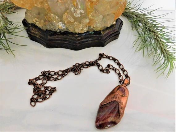 Tiger Iron Pendant,tiger Iron Necklace,tiger Iron Talisman,tiger Iron Amulet,healing Necklace,grounding Stone Necklace