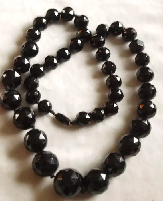 Victorian Whitby Jet Faceted Bead Necklace