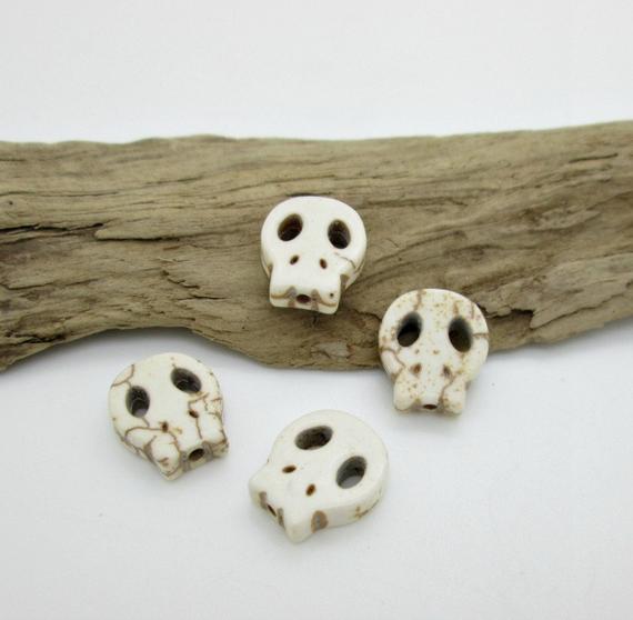 White Stone Day Of The Dead Skull Bead, White Magnesite Skull, Halloween Skull 15x13 (6)