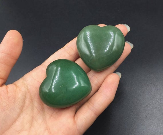 1.6" Green Aventurine Heart Stone Heart Natural Aventurine Crystal Heart Shaped Hand Carved Gemstone Heart Healing Energy Crystal Gift Ch