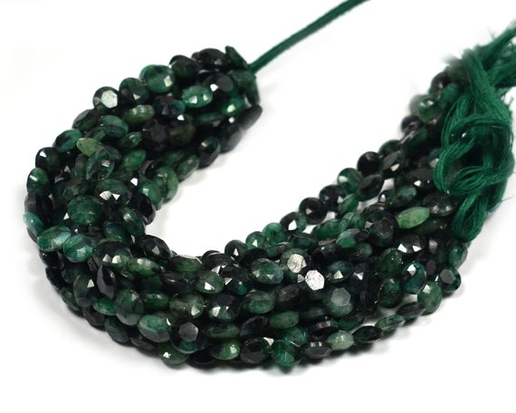 Beryl Emerald Faceted Coin Side Drill Beads~~~beryl Faceted Coin Side Drill Round Beads -8 Inches