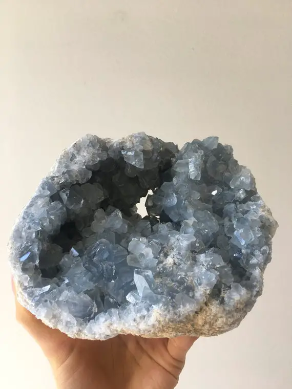 Xl Raw Celestite Cluster, Celestite Geode, Natural Celestite Cluster, Blue Celestite, Celestite Point, Healing Crystals Geode