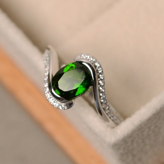 Diopside Ring, Oval Cut Diopside Ring, Chrome Diopside Ring, Oval Cut Ring, Natural Diopside