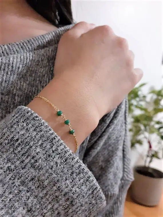 Genuine Emerald Bracelet, May Birthstone / Handmade Jewelry / Dainty Beaded Bracelet, Gold Chain Bracelet, Gemstone Bracelet, Summer Jewelry