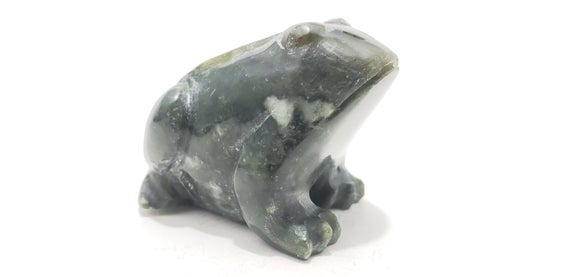 Hand Carved Jade Frog Collectors Specimen, Decorative Great For Frog Lover, Handmade Frog Sculpture, Hand Carved Natural Green Jade