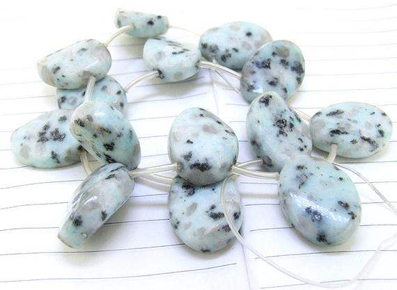 One Strand --- Twist Oval Green Spot  Jasper Gemstone Beads ----- 18mmx25mm -(1inch)---- About 14pieces ----- Gemstone Beads