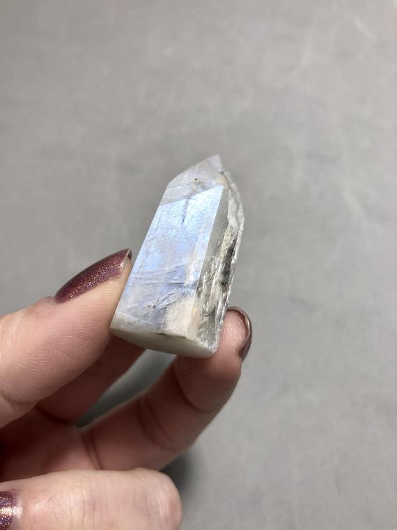White Moonstone Mini Point (1 1/4" Tall) Metaphysical Crystal Moonstone Crystal Magic,crystal Grids Connecting To Divine Feminine Energy