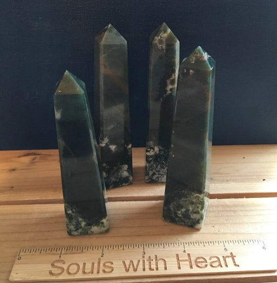 Green Moss Agate Gemstone Tower, Healing Stone, Healing Crystal, Chakra  Stone, Spiritual Stone