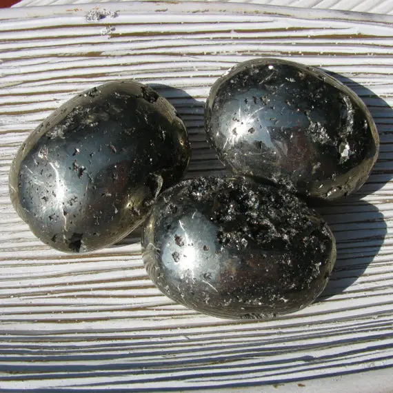 Pyrite Palm Stones For Emf Protection, Sacral And Solar Plexus Chakra Stone, Cleansing And Healing Stone, Prosperity And Abundance Stone
