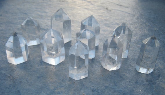 One (1) Quartz Crystal Point, Polished Natural Gemstone Tower, Obelisk Mineral Specimen, Meditation Reiki, 1 1/4 -1 5/8 Inches 30mm - 40mm Z