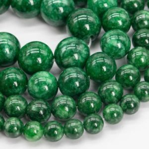 Emerald Green Color Quartz Loose Beads Round Shape 6-7mm 8mm 10mm 12mm | Natural genuine round Quartz beads for beading and jewelry making.  #jewelry #beads #beadedjewelry #diyjewelry #jewelrymaking #beadstore #beading #affiliate #ad