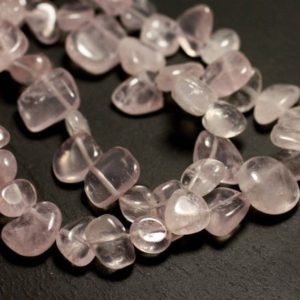 Shop Rose Quartz Chip & Nugget Beads! Fil 39cm 45pc environ – Perles Pierre – Quartz Rose Chips Ovales Gouttes 8-15mm Rose clair | Natural genuine chip Rose Quartz beads for beading and jewelry making.  #jewelry #beads #beadedjewelry #diyjewelry #jewelrymaking #beadstore #beading #affiliate #ad