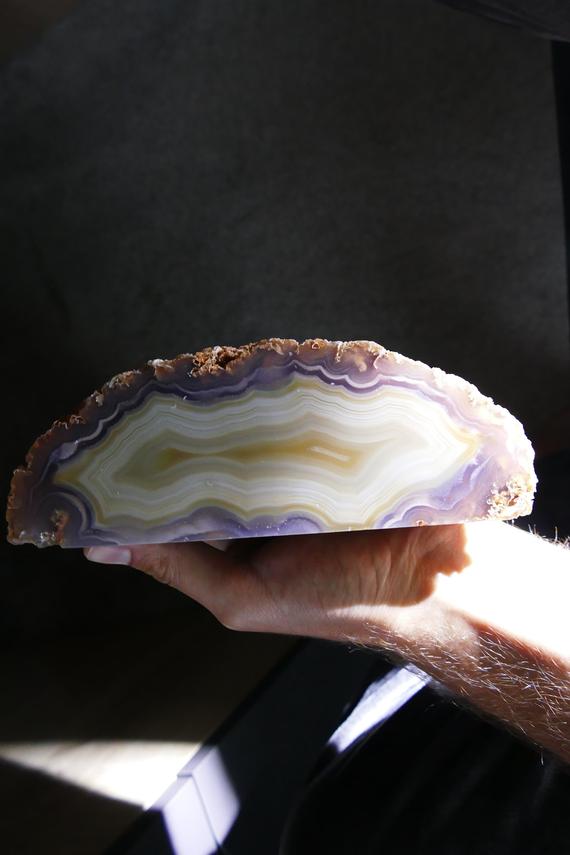Large Agate Geode ~  Agate Geode Halve ~ Fluorescent Agate