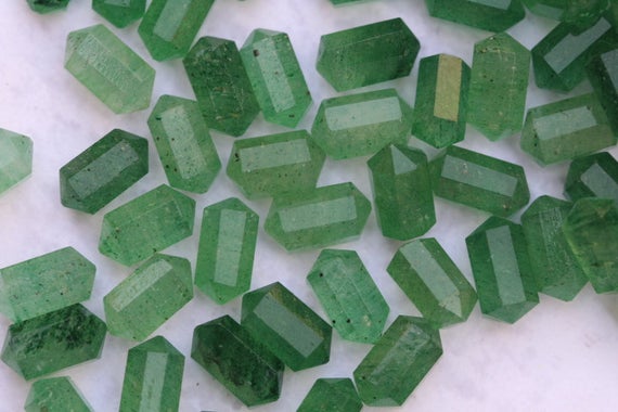 Natural, 5 Pieces Faceted Pointed Loose Green Aventurine Fancy Pencil Gemstone Beads 5x10 Mm App.. Wholesale Aventurine, Natural Beads