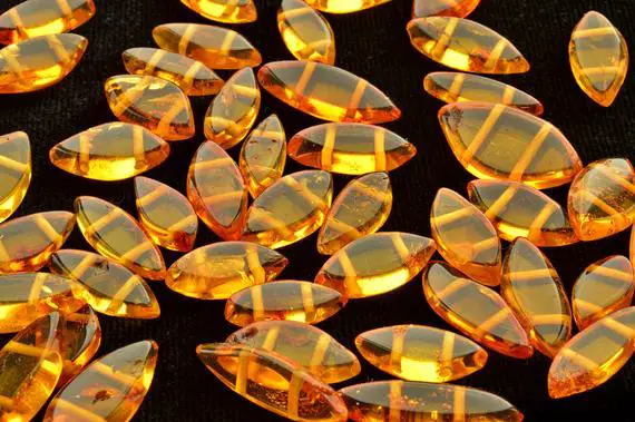 Baltic Amber Beads Polished Stone Leaf Form, 1-2 Cm Size, Baltic Amber Beads Gemstone Leaf Style Genuine Stones, Beads For Bracelet Honey