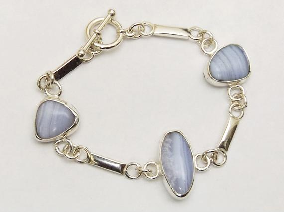 Blue Lace Agate And Sterling Silver Three Stone Link Bracelet, Size 6-3/8  Bblaj3333