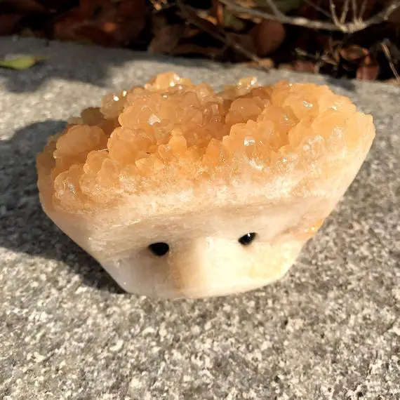 Natural Beige Fluorite Cluster Cutting Cute Hedgehog,raw/rough Botryoidal Fluorite Stalactite Hedgehog Decor,reiki Heal Crystal,gift For Her