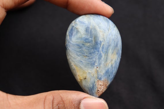 Blue Kyanite Protection Stone, Confidence Stone, Healing Crystal Blue Natural Crystal, Rough Kyanite, Rough Crystal, Kyanite Blade Chakra.