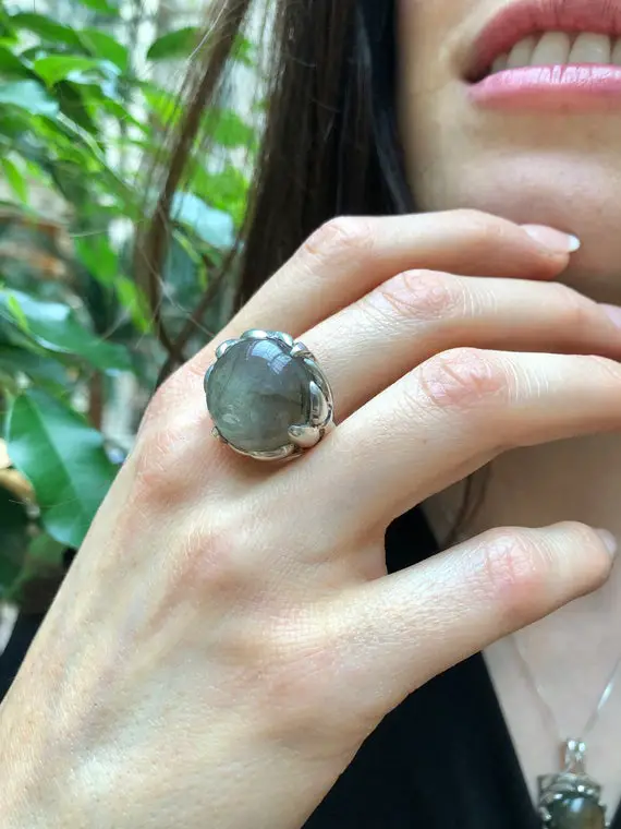 Labradorite Ring, Natural Labradorite, Statement Ring, Green Ring, Vintage Ring, Round Ring, Solid Silver Ring, Wide Band Ring, Labradorite