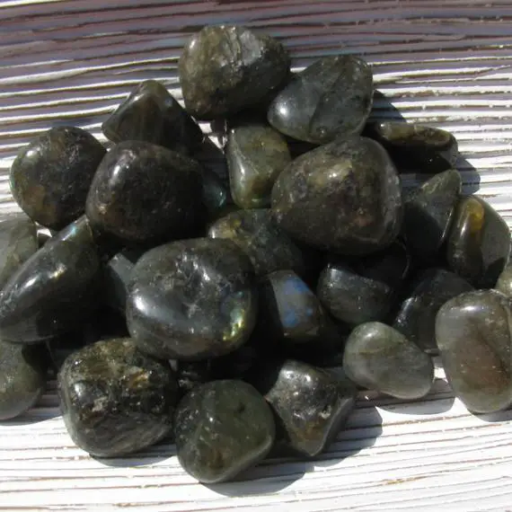 Labradorite - Labradorite Tumbled - Labradorite Stone - Transformation Stone - Balancing Stone - Grounding Stone - Aura Protection