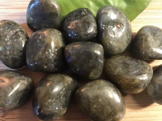 Tumbled Labradorite Stones Set With Gift Bag And Note