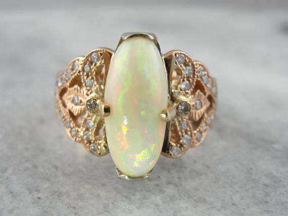 Opulent Opal Cocktail Ring In Fine Rose Gold 9rqdxr-n