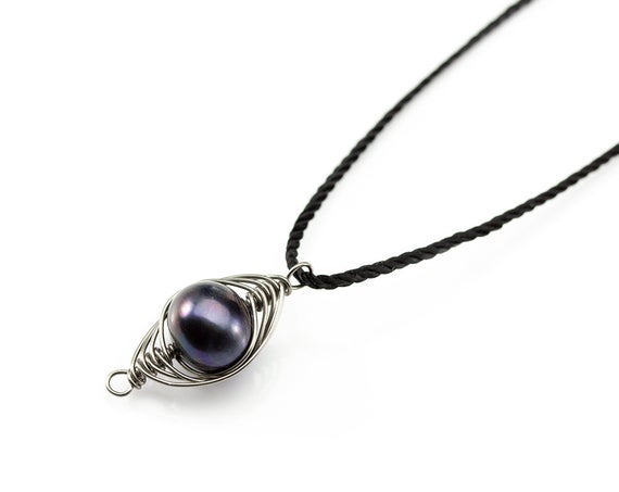 Black Pearl Niobium Necklace - Herringbone Pendant With Freshwater Pearl - Hypoallergenic - Natural Silk Necklace - Colored Niobium