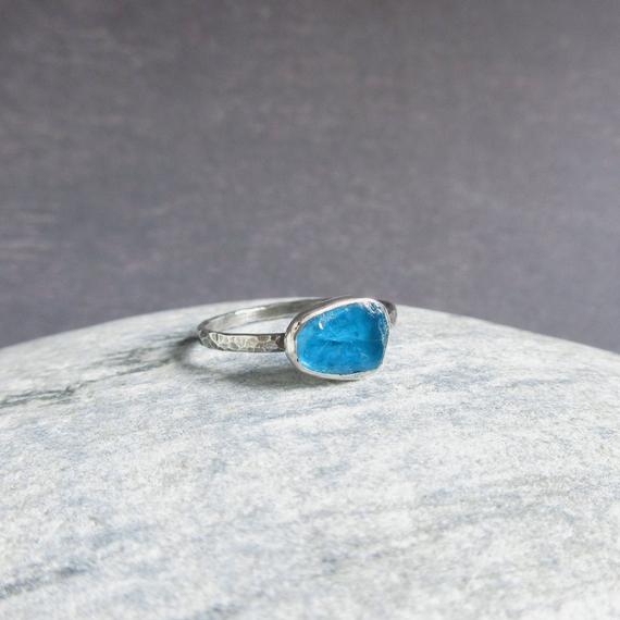 Rough Apatite Ring, Sterling Silver, Neon Blue Raw Gemstone, Crystal Minimalist Jewelry