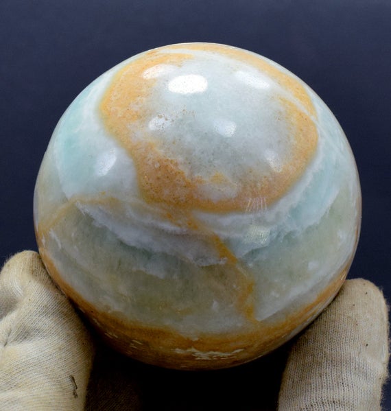 Carribean Calcite Sphere Ball , Blue Calcite Gemstone Crystal Stone - 712 Gram , 78*78 Mm