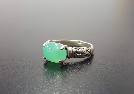 Chrysoprase Ring, Natural Chrysoprase, May Birthstone, Green Vintage Ring, Bohemian Ring, Artistic Ring, May Ring, Silver Ring, Chrysoprase