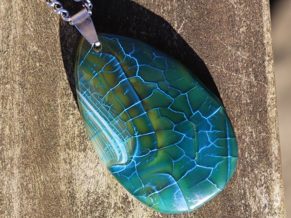 Unisex Dragons Vien Fire Agate Healing Stone Necklace With Positive Healing Energy!