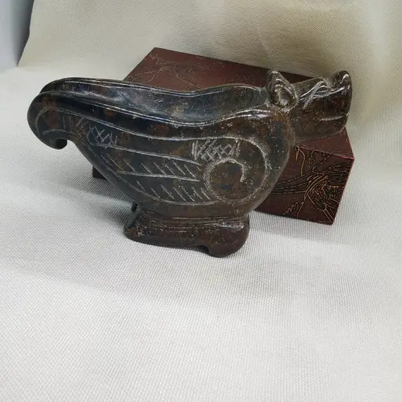 Archaistic Design  Carved Brown Jade Figurine Ancient China Culture Carving Brush Wash 笔洗