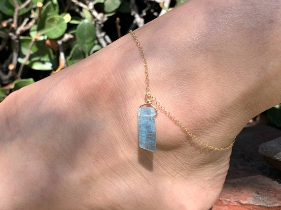 Natural Kyanite Anklet, Blue Kyanite Jewelry, Rough Stone Ankle Bracelet, Communication Stone, Throat Chakra Jewlery, Unique Gift For Mom