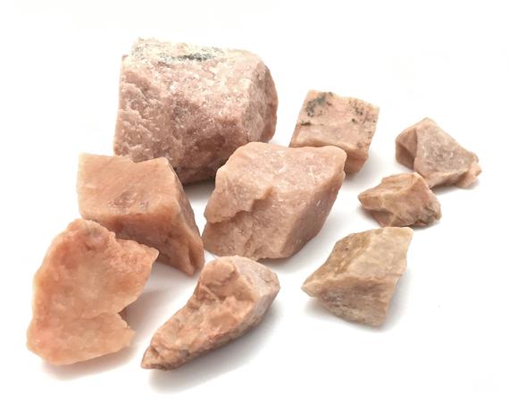Peach Moonstone Chunk - Raw Moonstone Crystal - Peach Moonstone Stone - Healing Crystals & Stones - Raw Moonstone - Natural Peach Moonstone