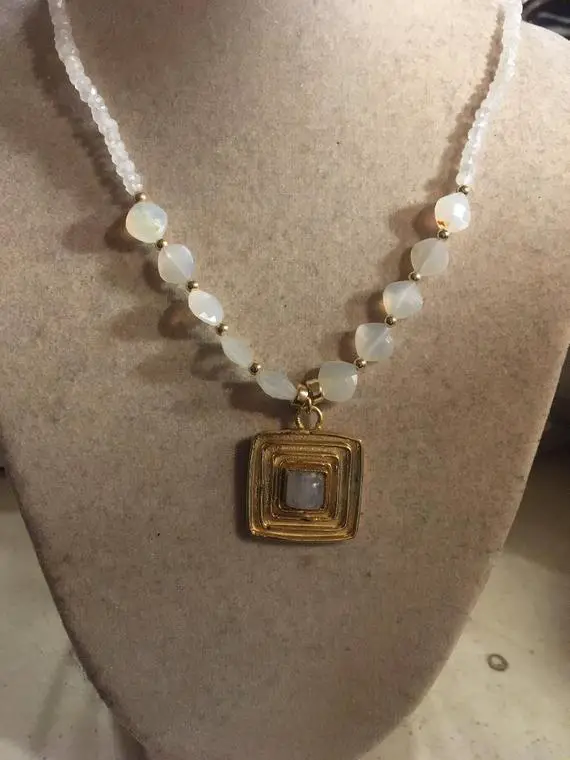 Moonstone Necklace - Rainbow Moonstone Gemstone Jewelry - Gold Jewellery - Iridescent - Pendant - Long