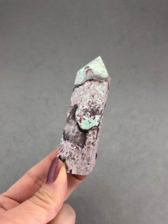 Variscite Crystal Point (3 1/4" Tall) For Crystal Witches, Crystal Grids, Crystal Collectors, Peace, Joyfulness, Wealth, Abundance, Harmony