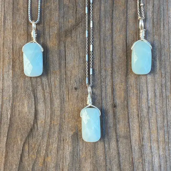 Chakra Jewelry / Aquamarine / Aquamarine Necklace / Raw Aquamarine / Aquamarine Jewelry / Aquamarine Pendant / Sterling Silver