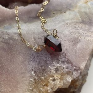 Dainty Tiny Garnet Point Necklace  – Healing Necklace – January Birthstone – Red Crystal Stone Jewelry- Gift For Her | Natural genuine Array jewelry. Buy crystal jewelry, handmade handcrafted artisan jewelry for women.  Unique handmade gift ideas. #jewelry #beadedjewelry #beadedjewelry #gift #shopping #handmadejewelry #fashion #style #product #jewelry #affiliate #ad