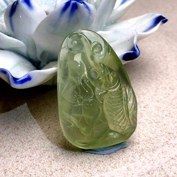 Natural Prehnite Pendant Carving Fish/top Quality Gorgeous Prehnite Necklace/green Crystal/reiki Healing/scrying/meditation Crystal Gift