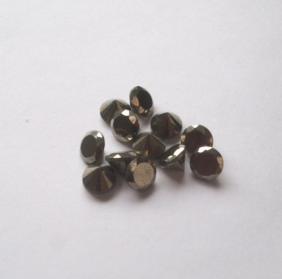 6mm Golden Pyrite Faceted Round Diamond Cut Aaa Quality Gemstone, Golden Pyrite Round Faceted Gemstone, Golden Pyrite Faceted Round Gemstone