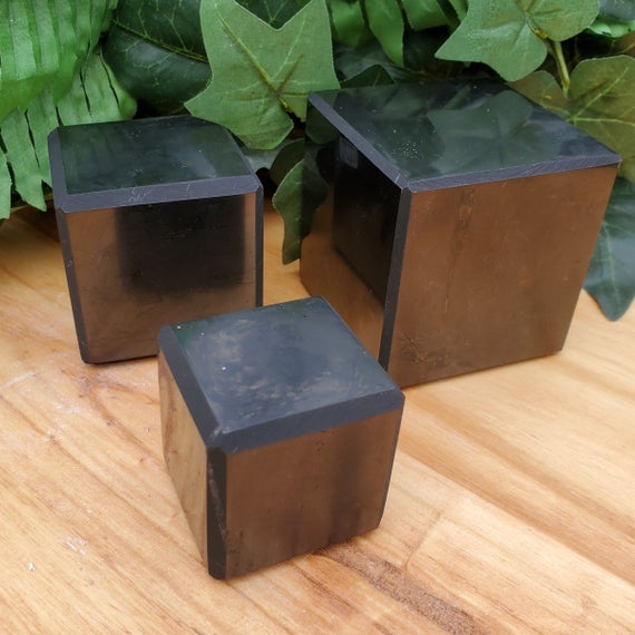 Shungite Cube - 1.6" To 2.5" - Shungite - Shungite Box - Shungite Stone - Crystal Cube - Emf Protection - Grounding Stone - Protection