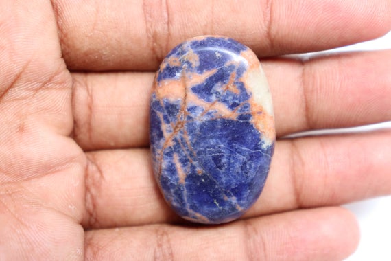 Sodalite Palm Stone Small / Sodalite Crystal / Sodalite Palm Stone / Tumbled Sodalite Stone / Sodalite Worry Stone / Reiki Crystal.