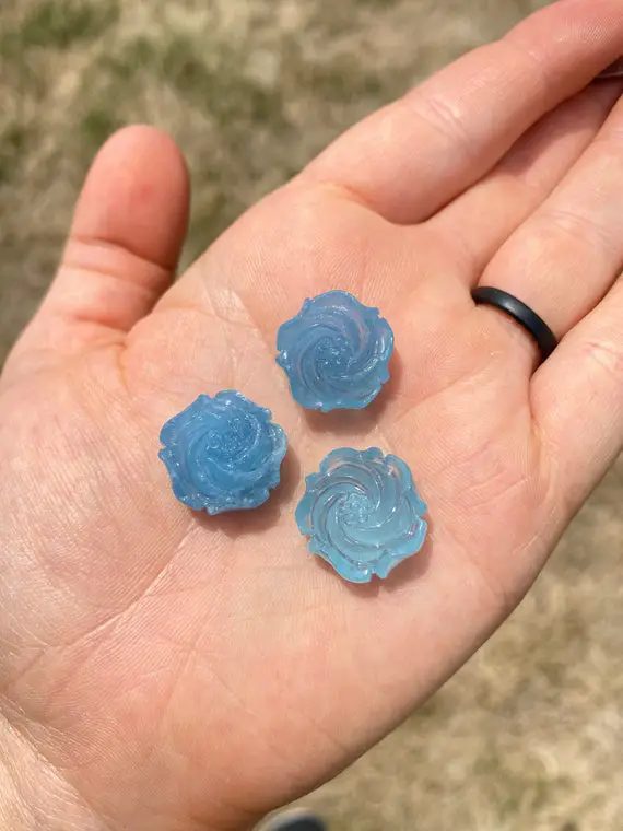 Aquamarine Rose (0.6") - Aquamarine Hand Carved Rose - Blue Crystal Rose - Miniature Forever Rose - Polished Aquamarine Crystal Flower