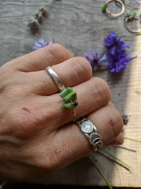Chrysophrase Dainty Ring, Made To Order, Chrysoprase Ring, Chrysophrase Crystal Ring, Chrysoprase Crystal Jewelry, Bronze Or Sterling Silver