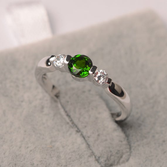 Diopside Ring Round Shape White Gold Green Gemstone Ring For Girl