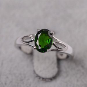 Shop Diopside Rings! diopside ring sterling silver oval cut ring for her natural gemstone ring | Natural genuine Diopside rings, simple unique handcrafted gemstone rings. #rings #jewelry #shopping #gift #handmade #fashion #style #affiliate #ad