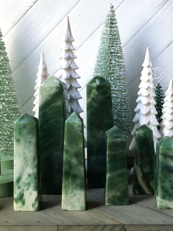 Green Jade Tower, Nephrite Jade, Jade Tower, Obelisk, Green Healing Stones, Green And White Jade, Metaphysical Gift, Zen Decor, Gift Ready
